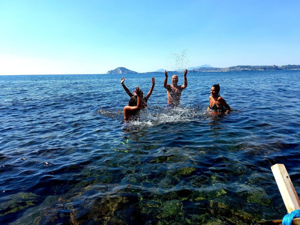 Pozzuoli 100Per100 Home Bagian luar foto