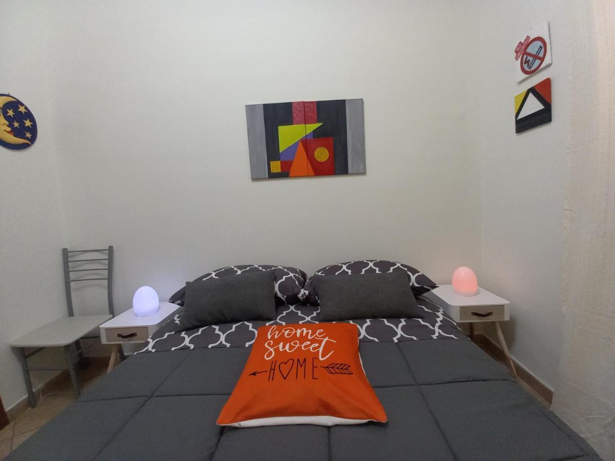 Pozzuoli 100Per100 Home Bagian luar foto