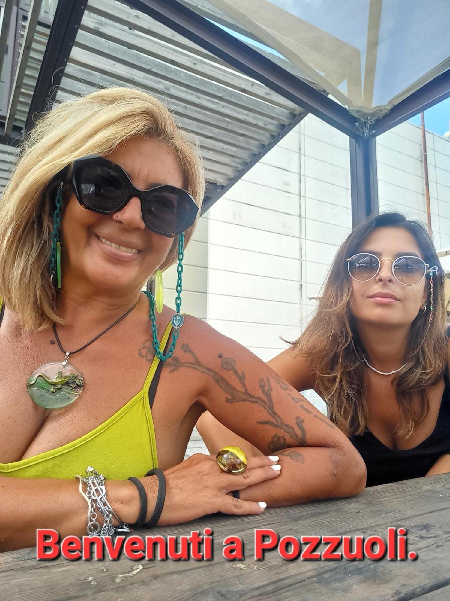 Pozzuoli 100Per100 Home Bagian luar foto
